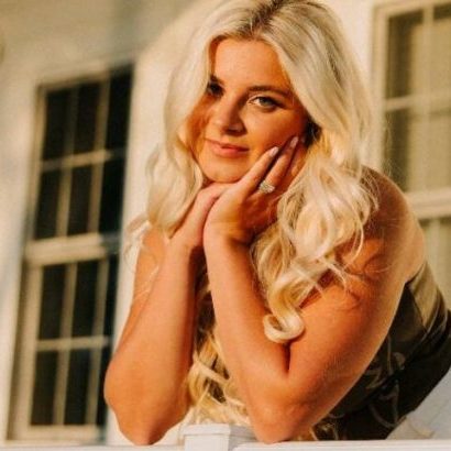 Artist of the month - Jessica Sole