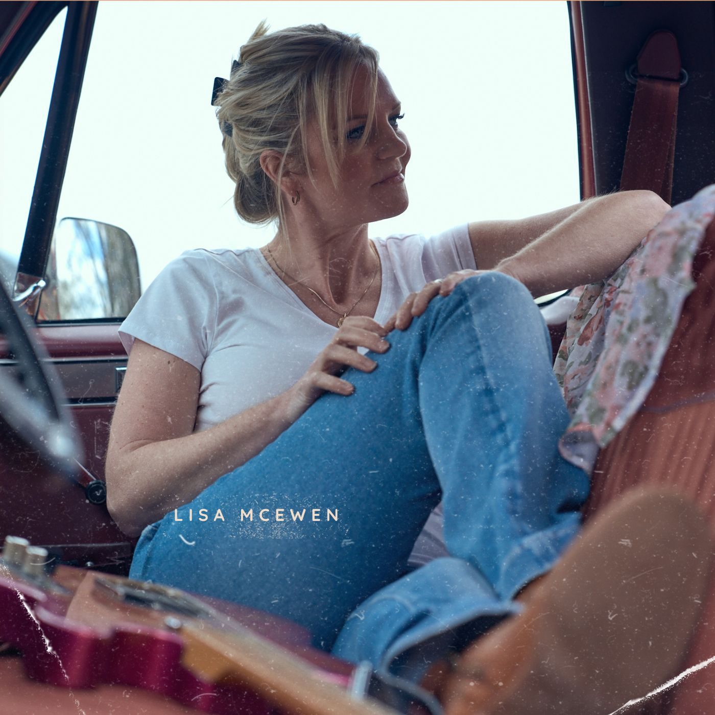 LISA MCEWAN SHARES “SONGS IN MY BEDROOM”